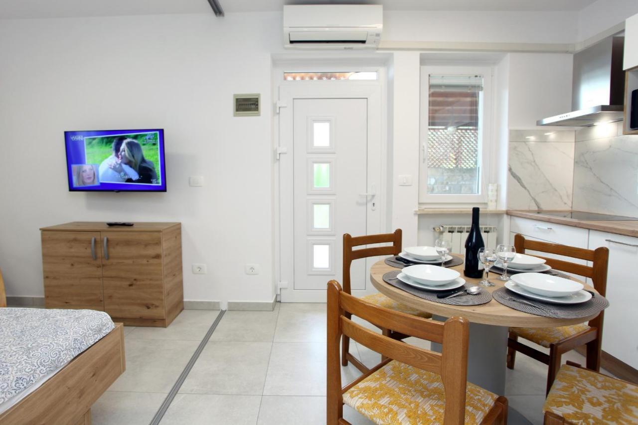 Sea View Apartments Portoroz Zm ภายนอก รูปภาพ