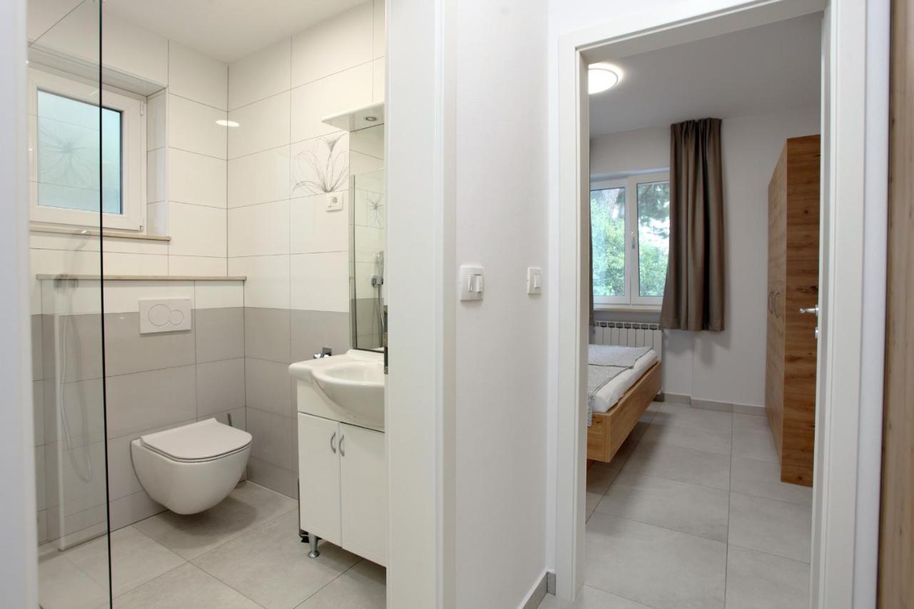 Sea View Apartments Portoroz Zm ภายนอก รูปภาพ