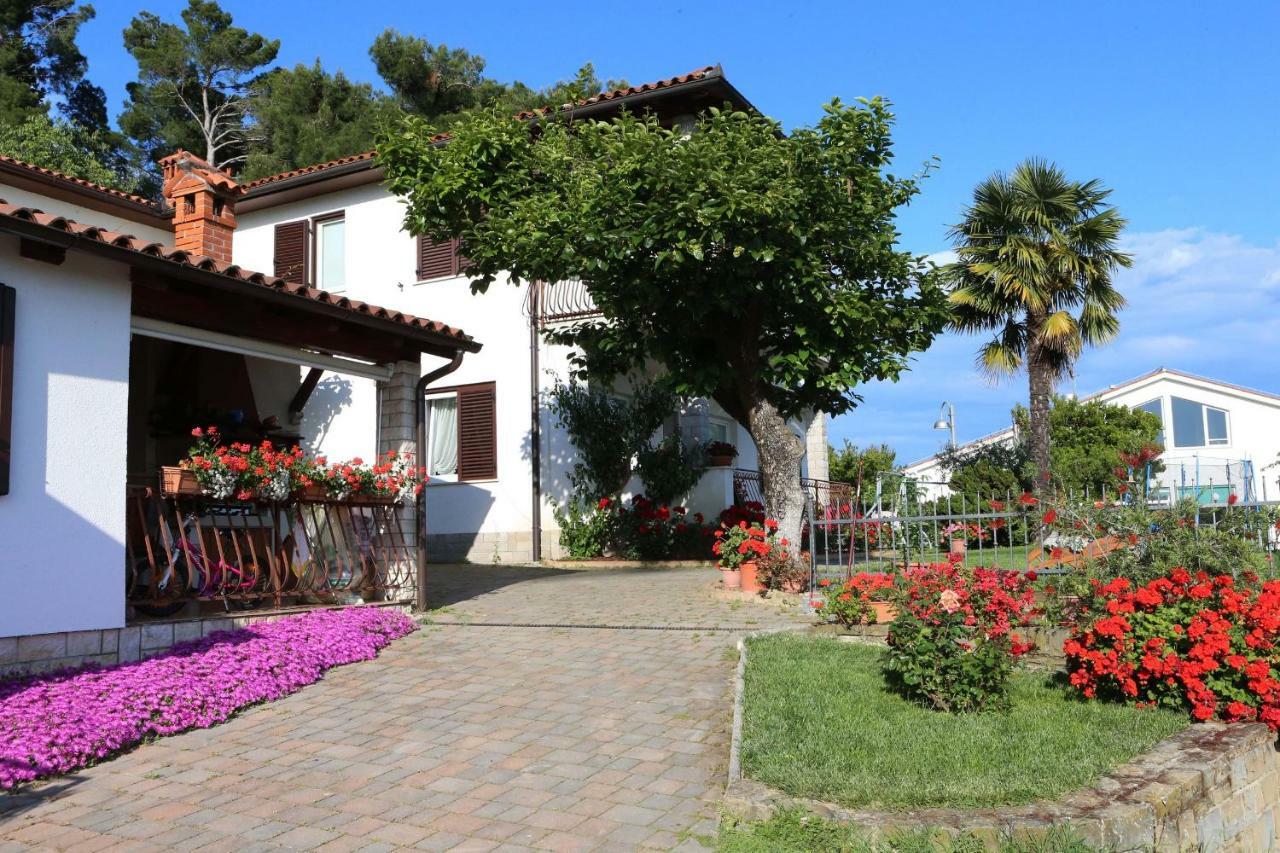 Sea View Apartments Portoroz Zm ภายนอก รูปภาพ